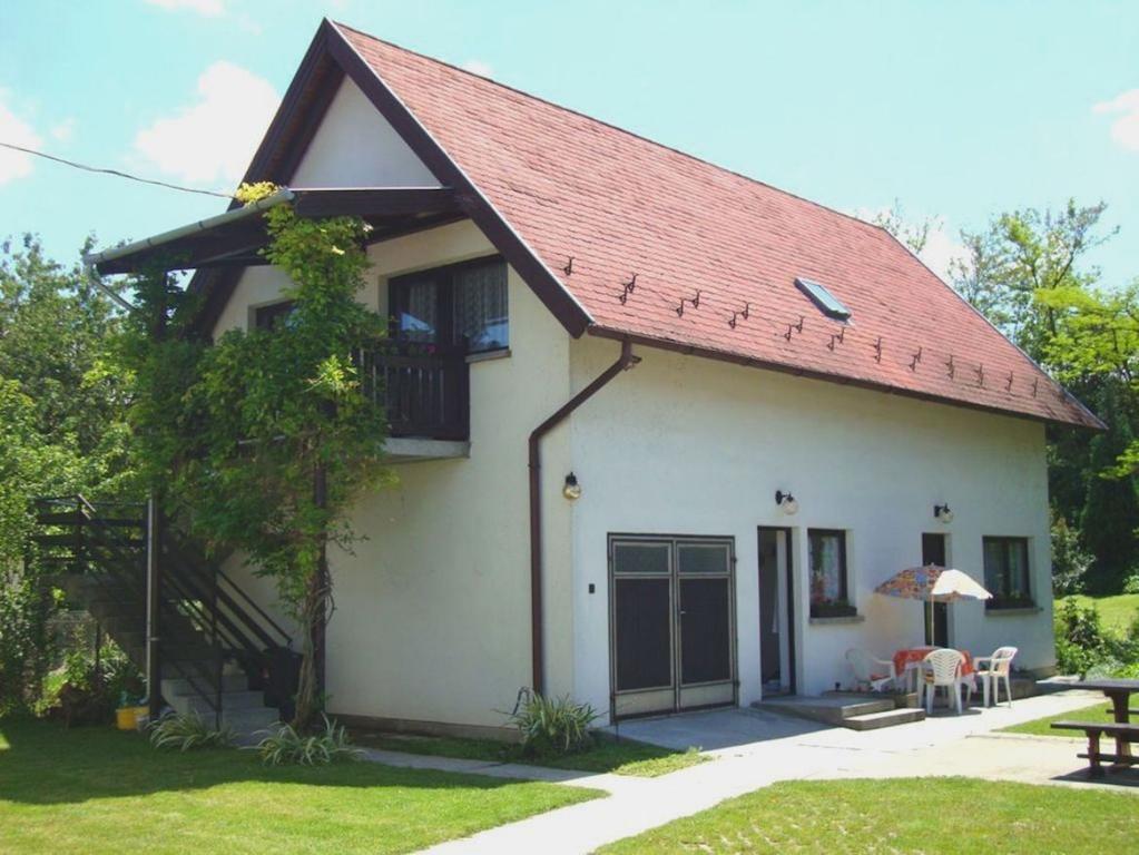 Ferienwohnung Gyongyvirag Vendeghaz Balatonboglár Zimmer foto
