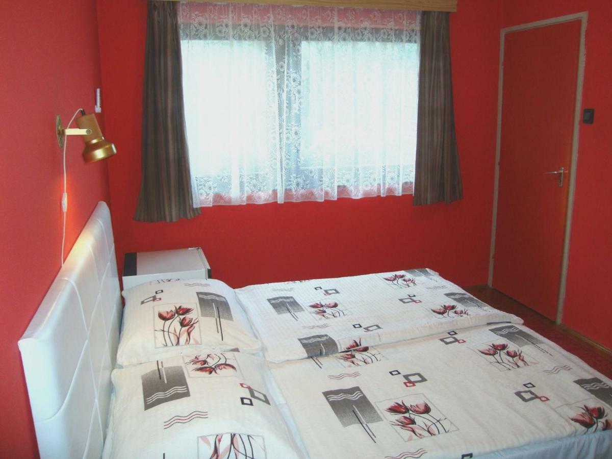 Ferienwohnung Gyongyvirag Vendeghaz Balatonboglár Exterior foto