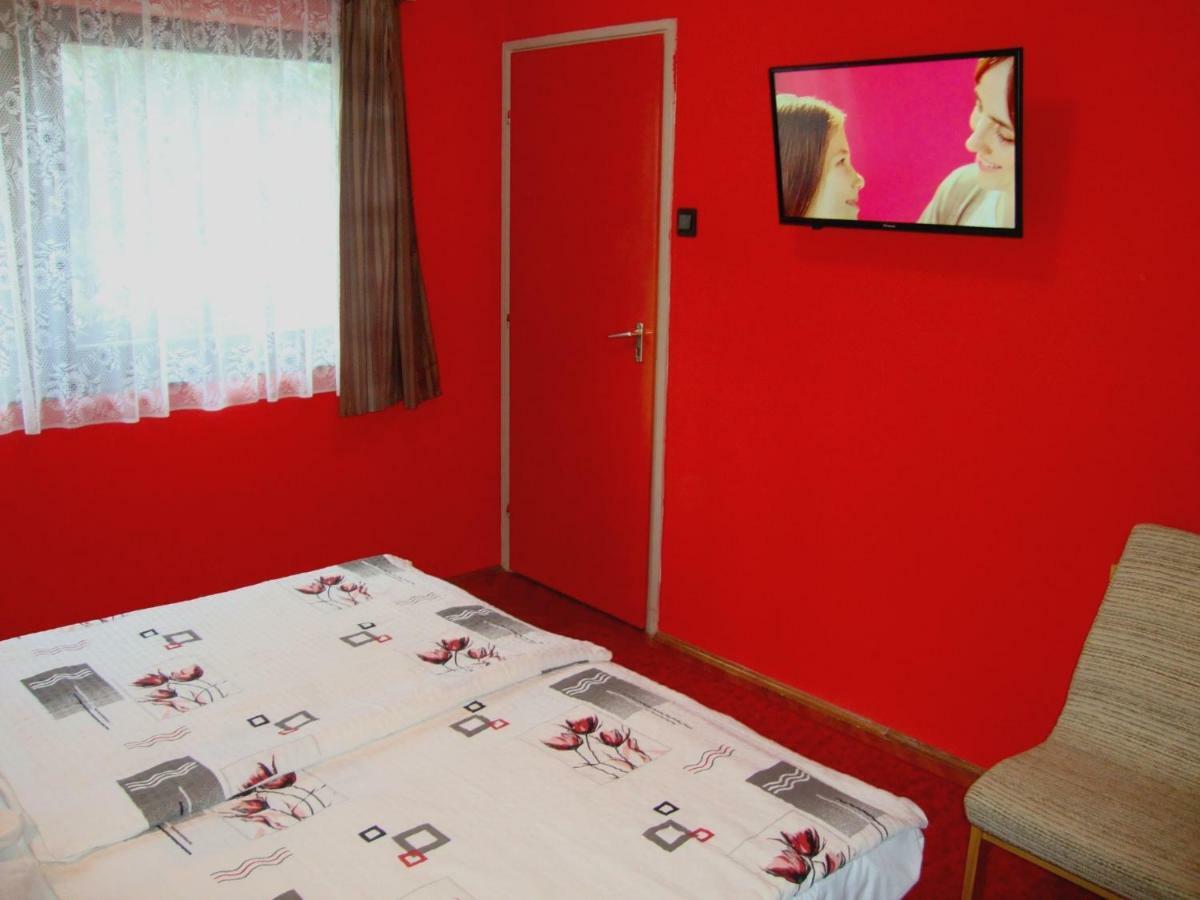 Ferienwohnung Gyongyvirag Vendeghaz Balatonboglár Exterior foto